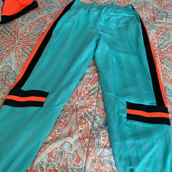 Puma set - Picture 8 of 8